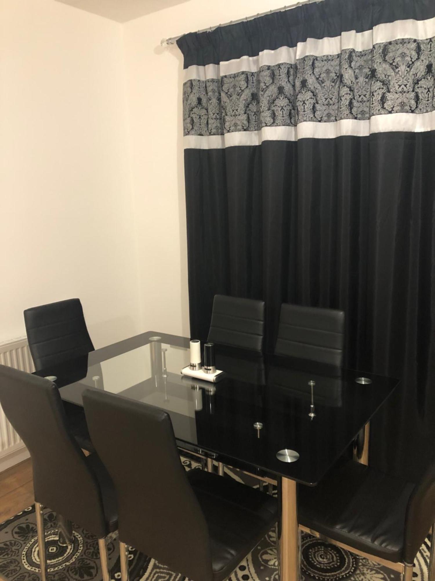 Luxury Kingsize Bedroom With Private Bathroom Northolt  Bagian luar foto